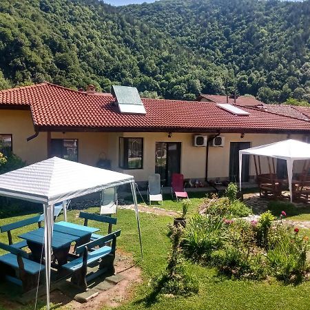 Кръчмъ При Байката Otel Ribaritsa Dış mekan fotoğraf